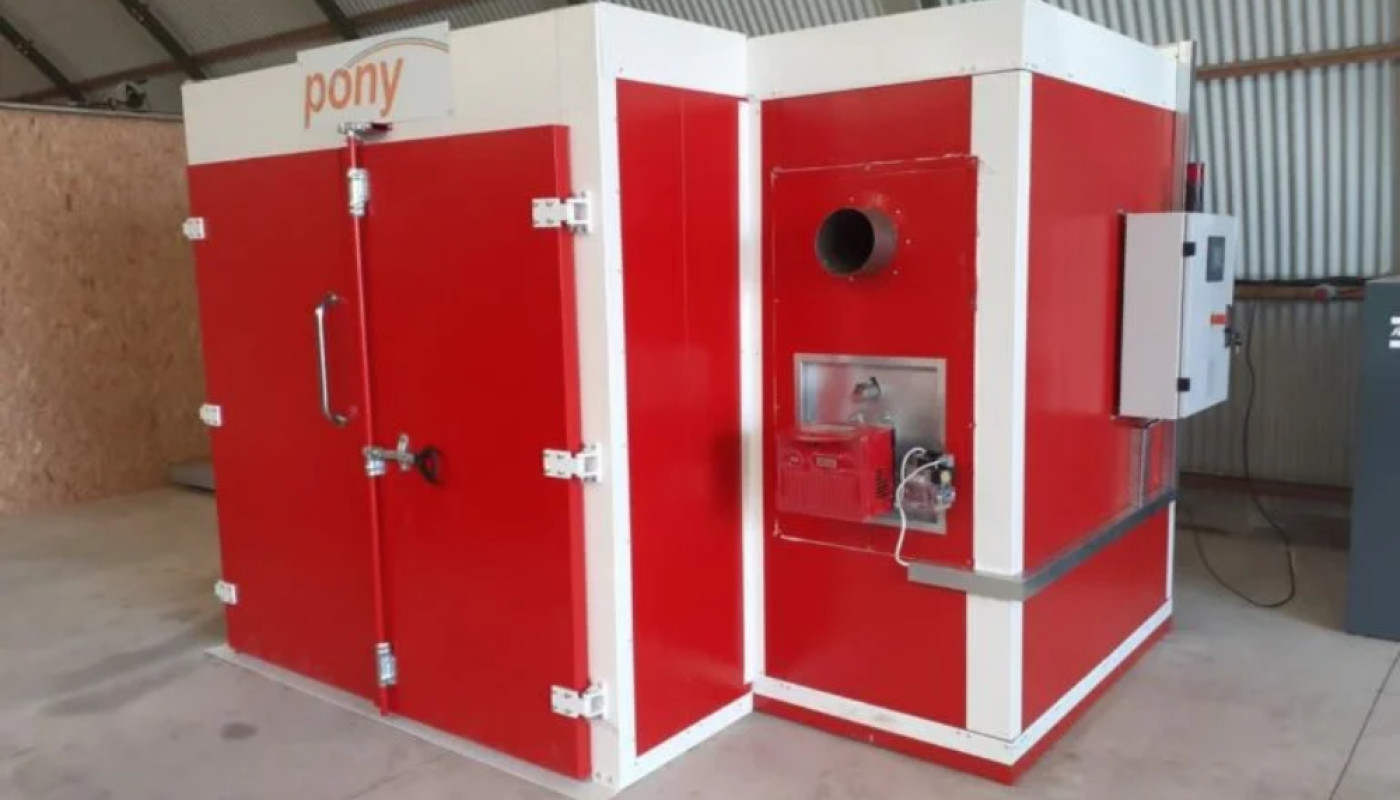 Professionnels : personnalisez votre cabine de peinture pour voiture !